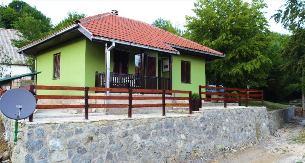 Green Eco Cottage Колашин Экстерьер фото
