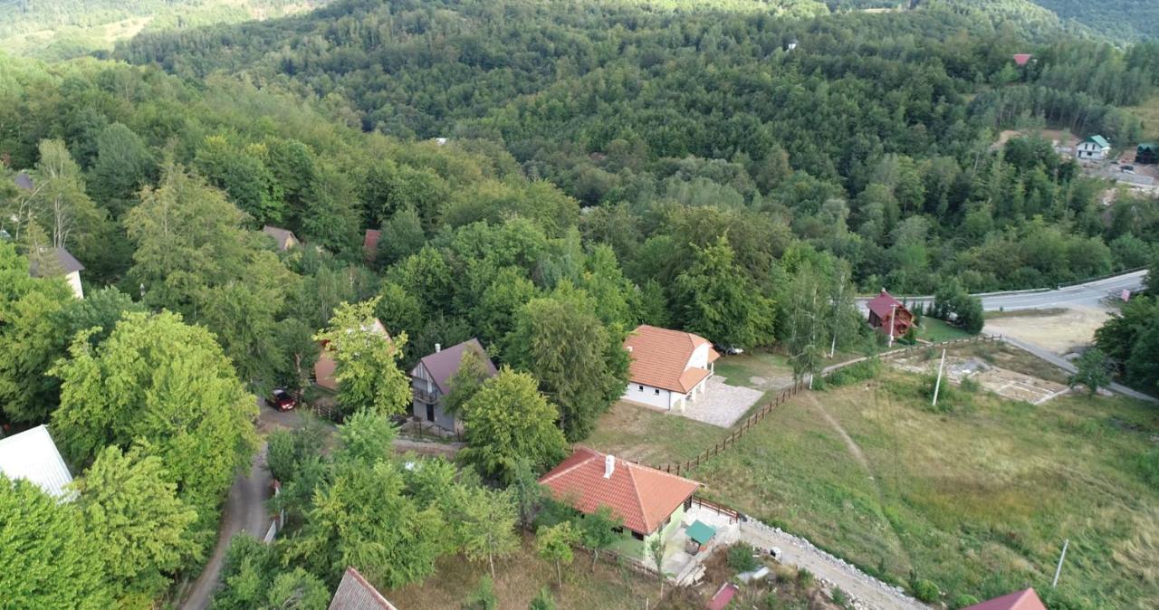 Green Eco Cottage Колашин Экстерьер фото